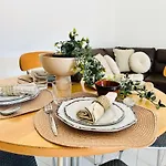 Appartement Complex , Delta Hospitality Ofrínion