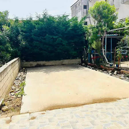 Ariadni Apartament *