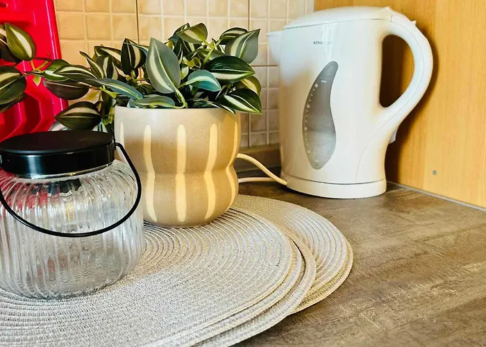 Complex , Delta Hospitality *