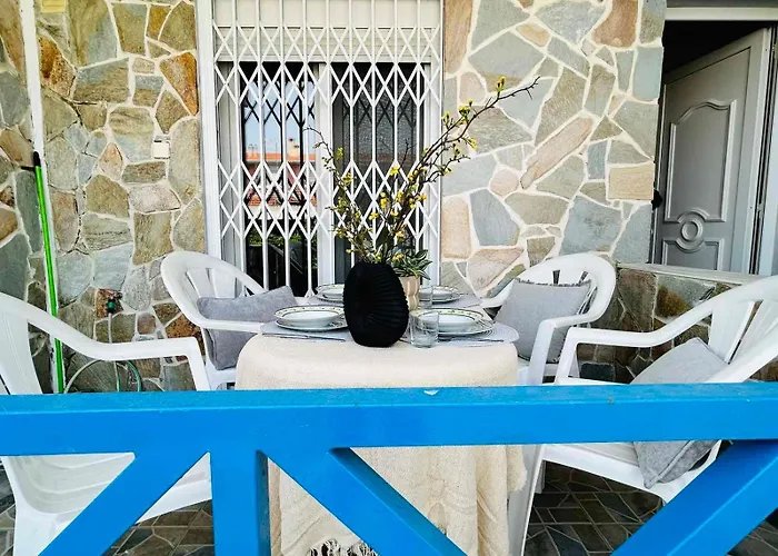 Complex , Delta Hospitality Ofrinion